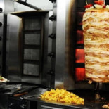 Shaormeria Ardeshir Dentro