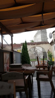 Union Pub Codlea outside