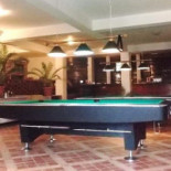 Elyon À l'intérieur