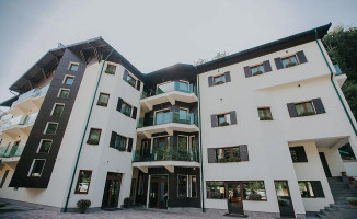 Complex Lostrita Extérieur