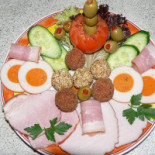 Euforia Trusesti Nourriture