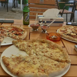 Alexinu Caffe&pizza Mâncare