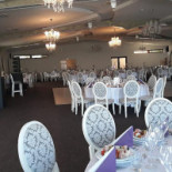 Elegance Evens Hall À l'intérieur