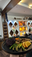 Nissara’s food