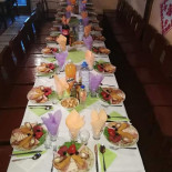 Ca La Mama Acasa' În interior