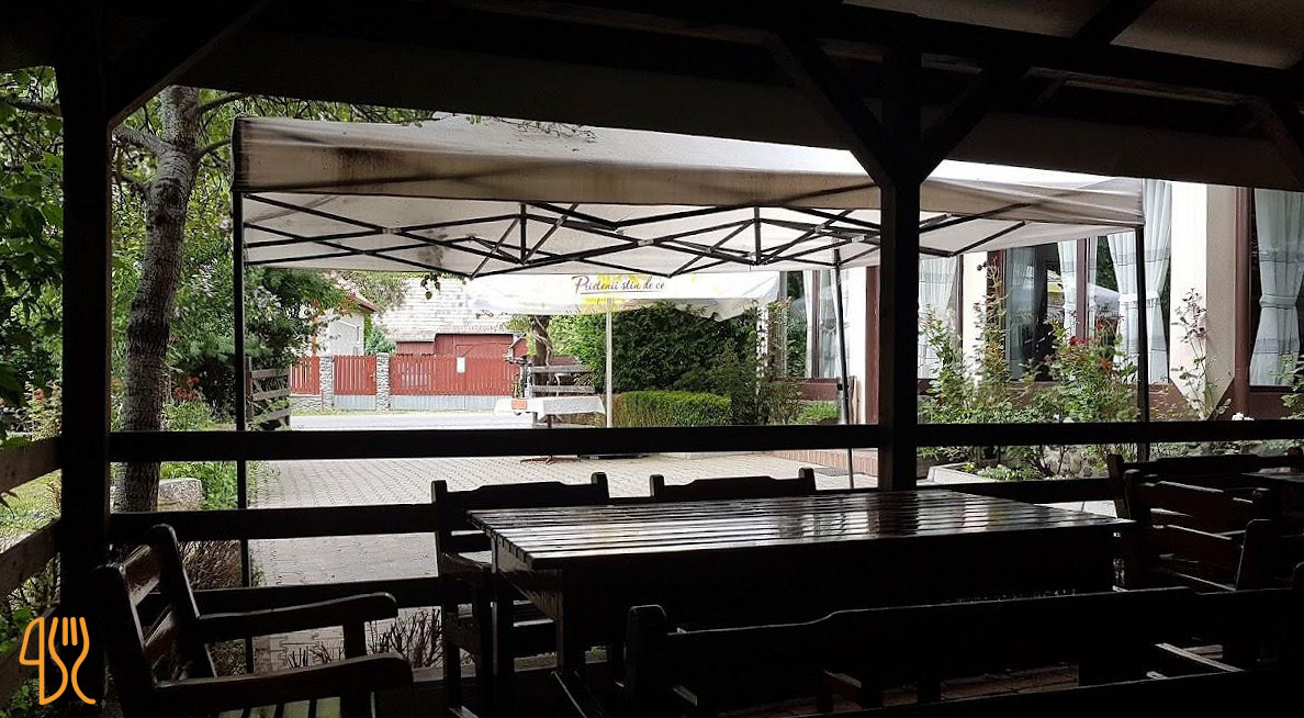 Pensiunea Vándor Exterior