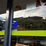 River's Fast Fresh Food Exterior