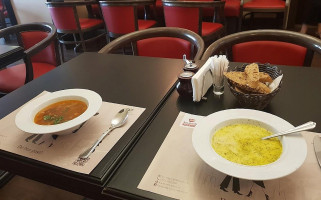 Red Wine Bistro drink