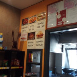 Ene Fast Food În interior