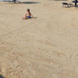 Complex Apa Exterior