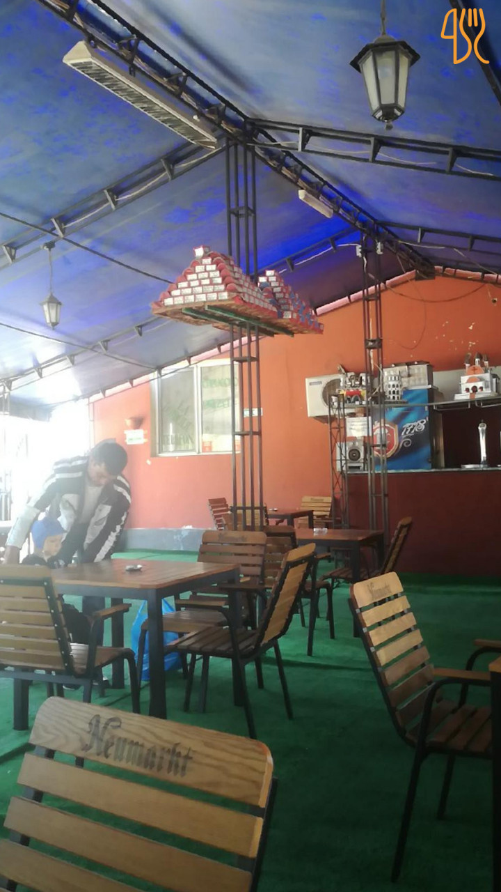 Maeștri Della Pizza Exterior