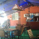 Maeștri Della Pizza Exterior