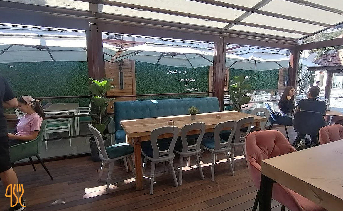 Tonic Lounge Musceleanca Exterior