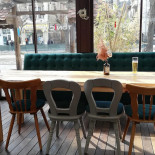 Tonic Lounge Musceleanca În interior