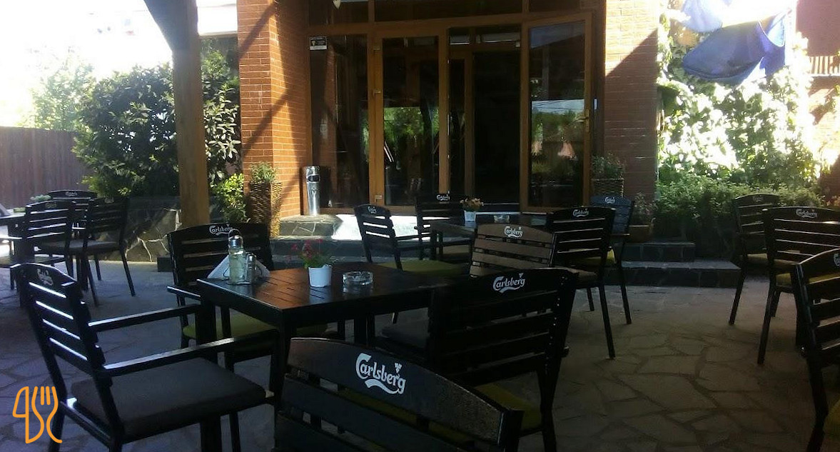 Centro Restaurant Exterior