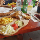 Alexandru's Royal Nourriture