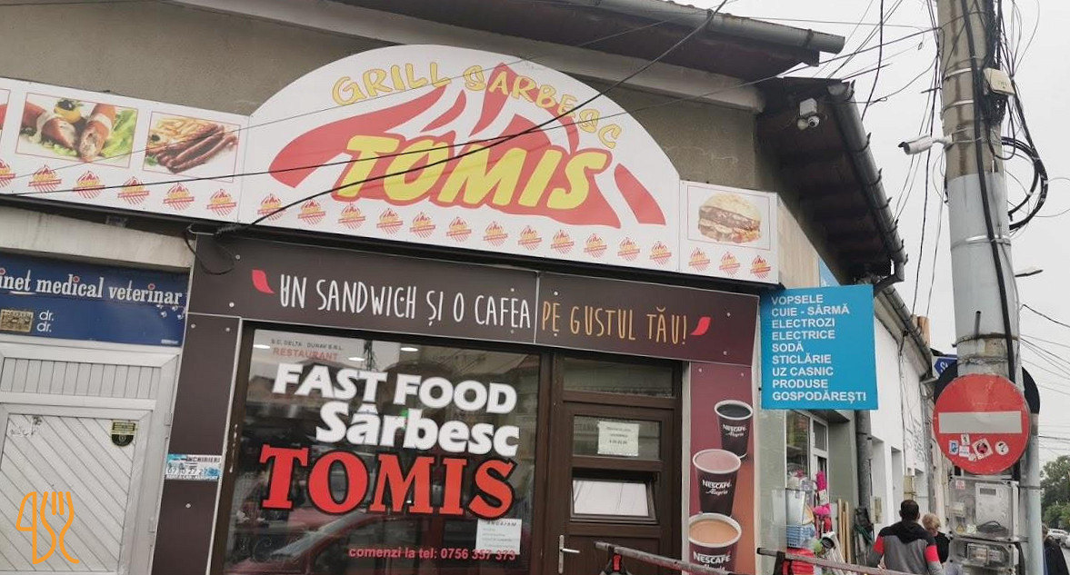 Tomis Grill Exterior