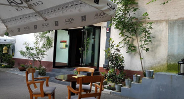 Noi Cafe Exterior