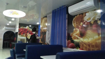 Terasa Paradox Dentro