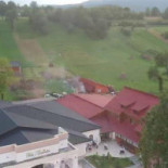 Sala De Evenimente “perla Cosaului” Exterior