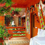 Sala De Evenimente “perla Cosaului” Exterior
