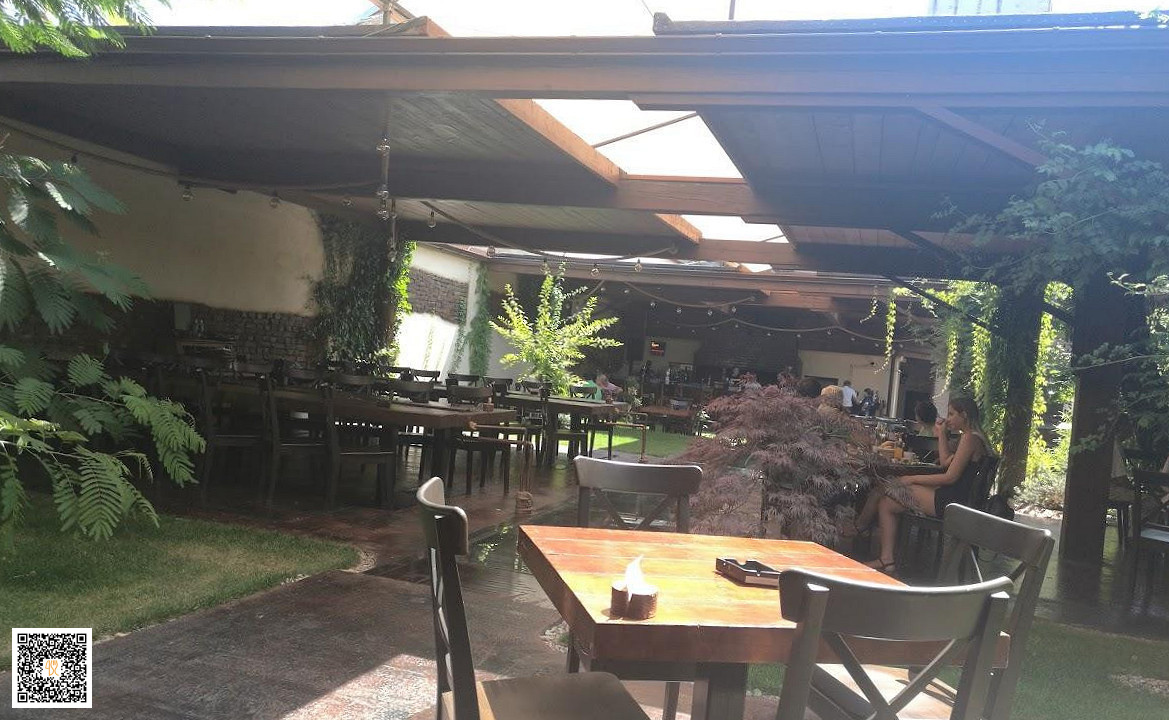 La Palincie Exterior