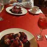 Restaurant Cu Specific Sarbesc Perla Oltului Băutură