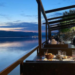 Taverna Sarbului Exterior