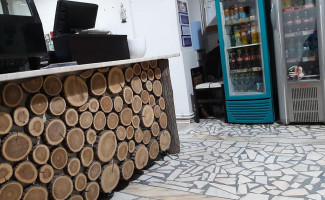 Deja Vu Aiud Exterior