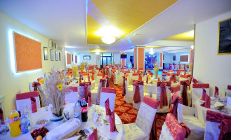 Oscar À l'intérieur