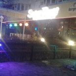 Super Times Extérieur