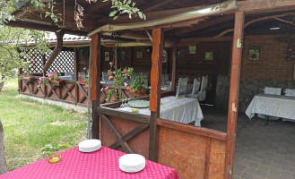 Ferma Cocosu Rosu Extérieur