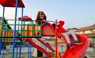 Ferma Cocosu Rosu Extérieur