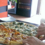 American Pizzeria Grill Bistrita Mâncare