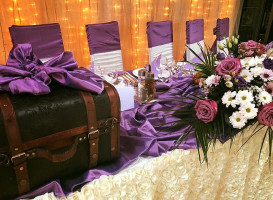 Hanul Cavalerului Dentro