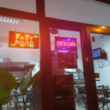 Johnny's Fast Food Exterior