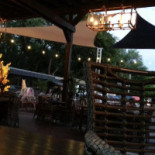 River's Lounge Extérieur