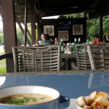 River's Lounge Extérieur