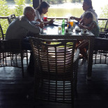 River's Lounge Extérieur