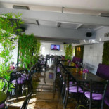 River's Lounge À l'intérieur