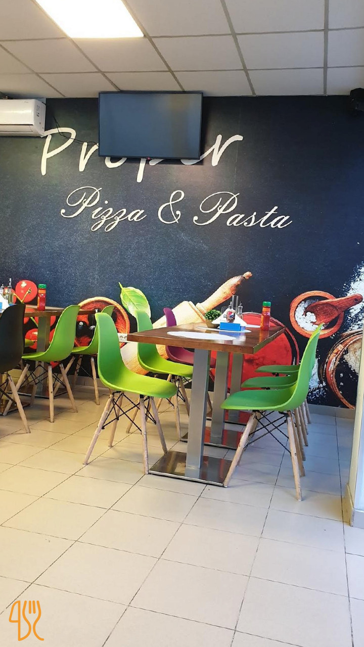Proper Pizza Drăgășani Exterior