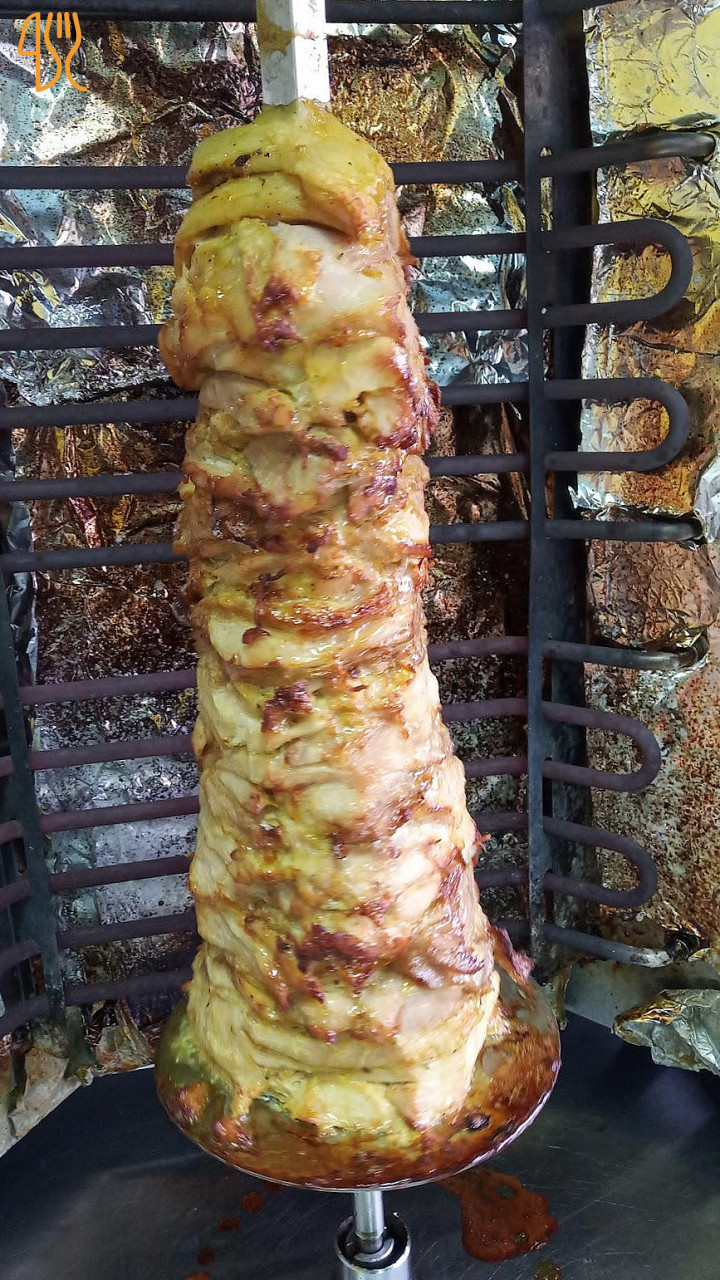 Proper Pizza Drăgășani Mâncare