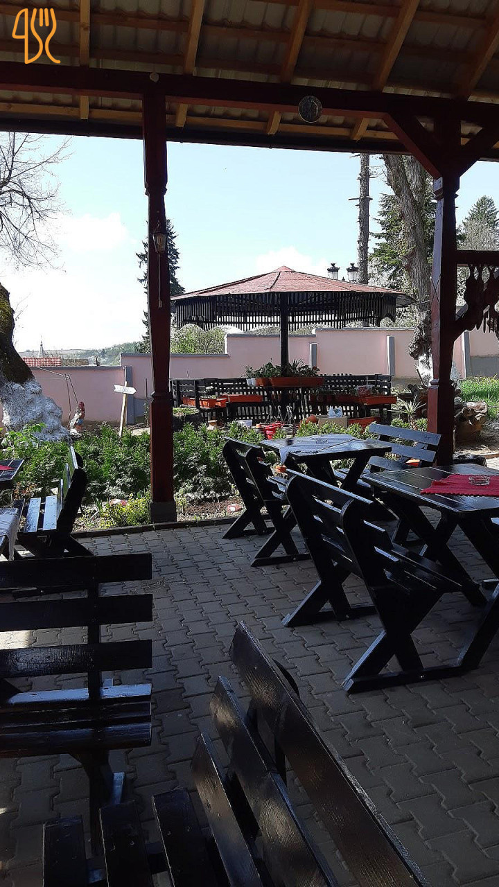 Summer Garden Exterior