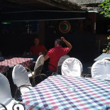 El Stefanino outside