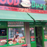 Good Burger Exterior