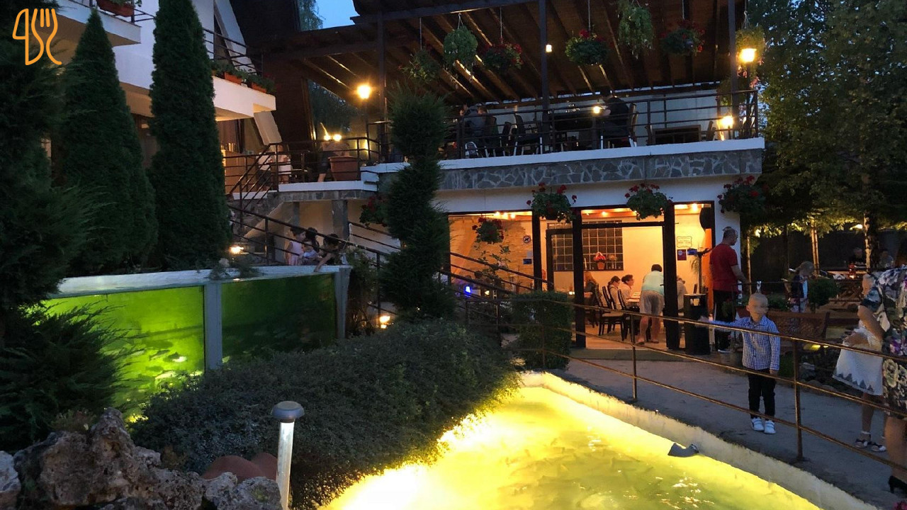 Pizzeria Grecească Dimitrios Exterior