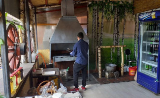 Piatra Scrisă Dentro