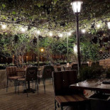 Taverna Dogarilor Exterior