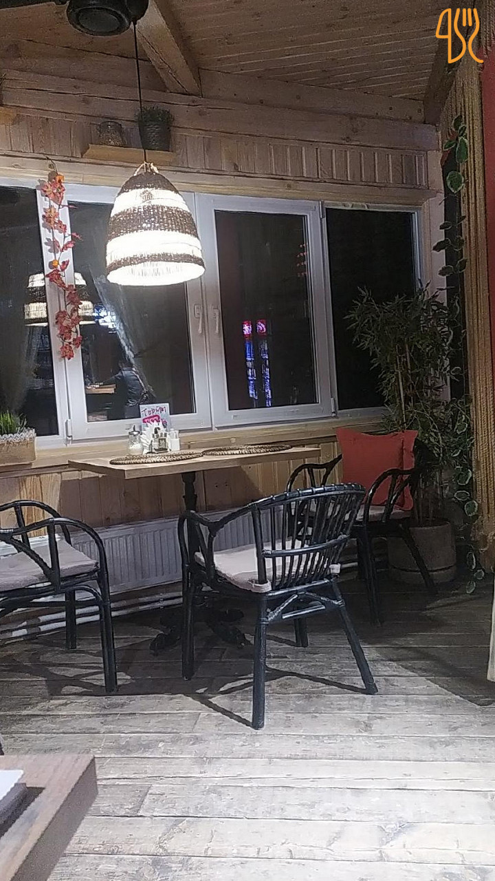 Taverna Dogarilor Exterior