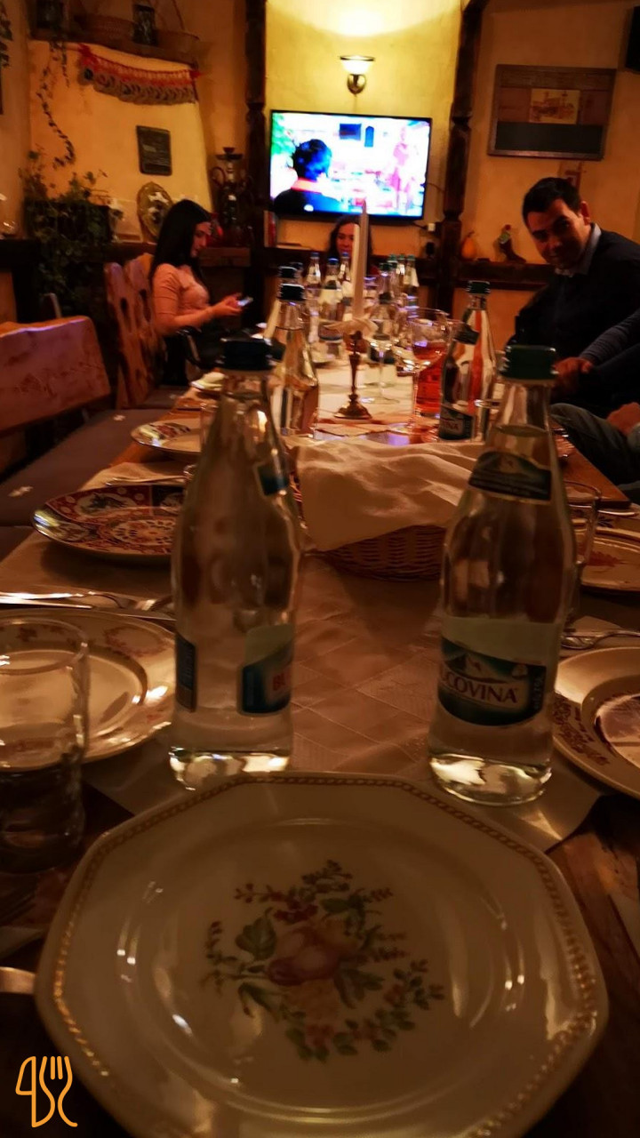 Taverna Dogarilor În interior